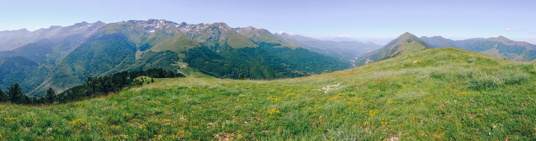 a panoramic view from Oshlak ridge, with heavy but imo nice looking artifacting