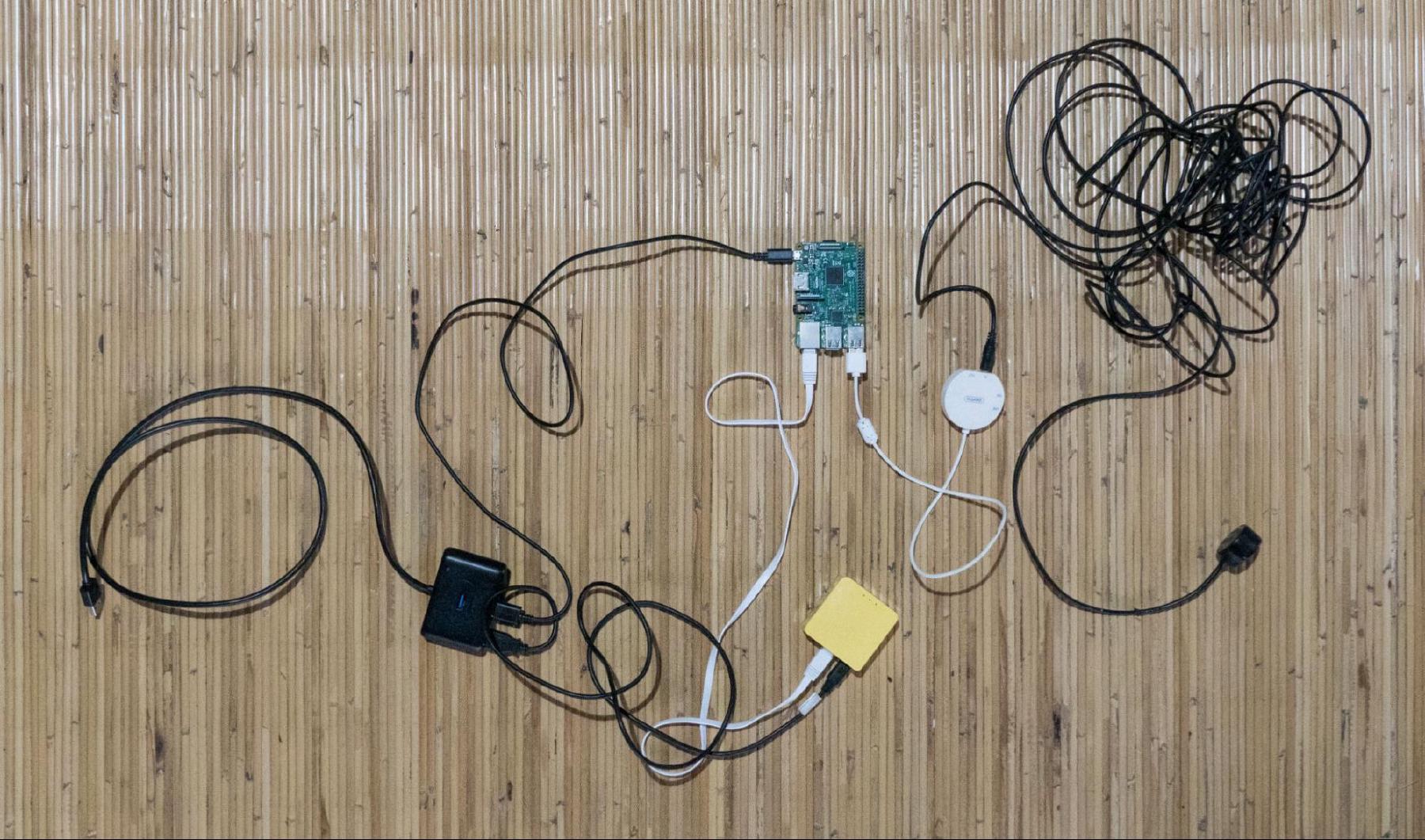 Radio station setup with Raspberry Pi and equipment