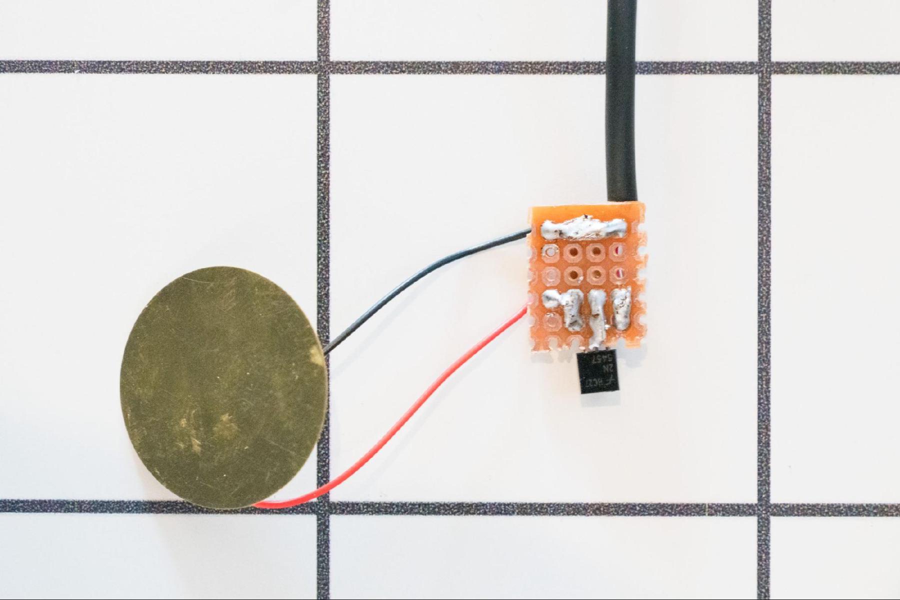 Completed piezo connection
