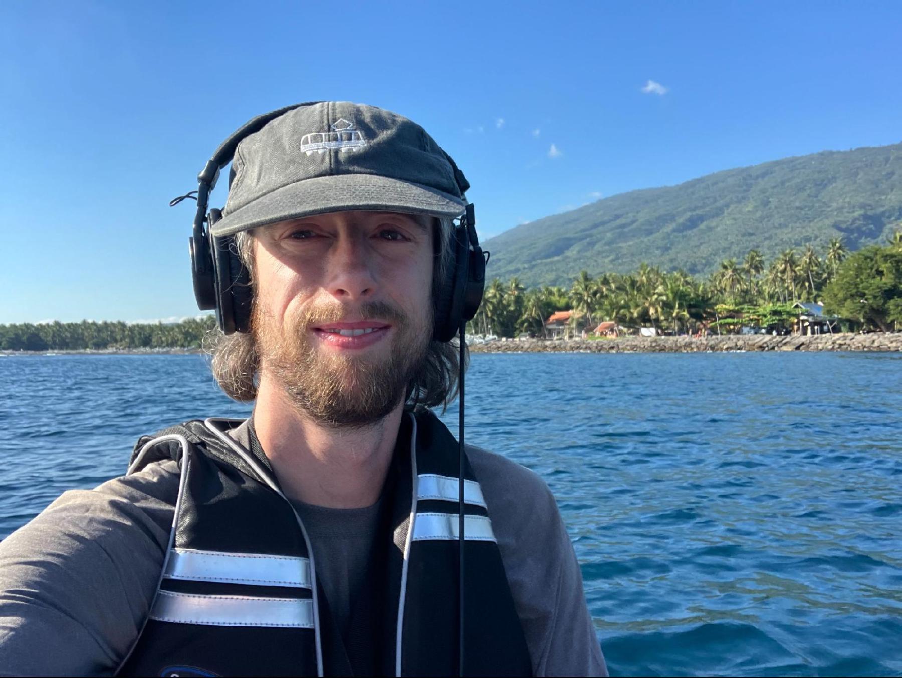 Monitoring the hydrophone recording